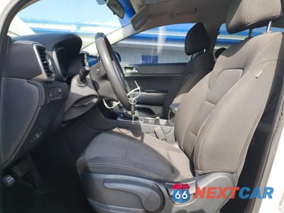 Zdjęcie 7 z 13 samochodu: 2017 KIA SPORTAGE LX VIN:KNDPM3AC2H7108006 - miniatura