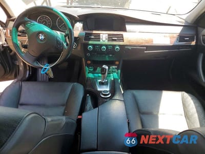Zdjęcie 8 z 12 samochodu: 2008 BMW 535 XI VIN:WBANV93568C131296 - miniatura