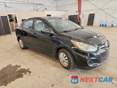 Czwarte zdjęcie samochodu z boku: 2013 HYUNDAI ACCENT GLS VIN:KMHCT4AE1DU298333 - miniatura