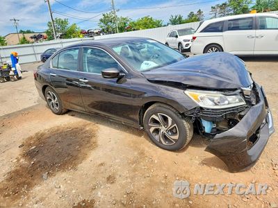 Czwarte zdjęcie samochodu z boku: 2017 HONDA ACCORD LX VIN:1HGCR2F30HA032227 - miniatura
