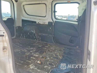 Zdjęcie 10 z 12 samochodu: 2017 RAM PROMASTER CITY VIN:ZFBERFAB6H6D93886 - miniatura