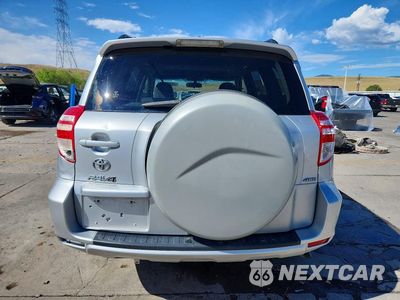 Zdjęcie 6 z 14 samochodu: 2011 TOYOTA RAV4 BASE VIN:JTMBF4DV2BD041939 - miniatura