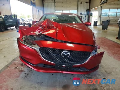 Piąte zdjęcie samochodu w środku: 2019 MAZDA 6 TOURING VIN:JM1GL1VM2K1504361 - miniatura