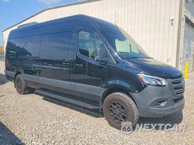 Czwarte zdjęcie samochodu z boku: 2024 MERCEDES-BENZ SPRINTER 2500 VIN:W1Z4NGHY1RT160266 - miniatura