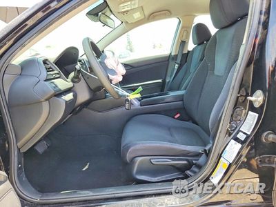 Zdjęcie 7 z 12 samochodu: 2020 HONDA INSIGHT EX VIN:19XZE4F50LE001132 - miniatura