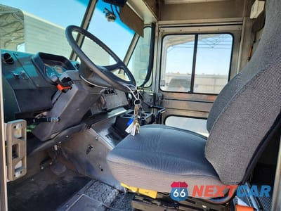 Zdjęcie 7 z 13 samochodu: 2020 FREIGHTLINER CHASSIS M - DELIVERY VAN VIN:4UZAC2EA4LCMK2991 - miniatura