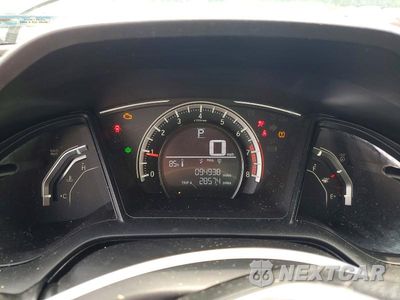 Zdjęcie 9 z 12 samochodu: 2017 HONDA CIVIC LX VIN:19XFC2F54HE056963 - miniatura