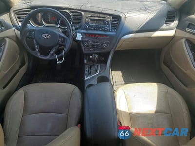 Zdjęcie 8 z 12 samochodu: 2012 KIA OPTIMA EX VIN:5XXGN4A73CG044113 - miniatura