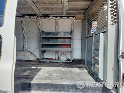 Zdjęcie 11 z 13 samochodu: 2004 CHEVROLET EXPRESS G1500 VIN:1GCFG15X841179387 - miniatura