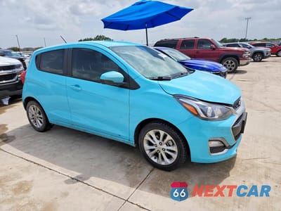 Czwarte zdjęcie samochodu z boku: 2021 CHEVROLET SPARK 1LT VIN:KL8CD6SA4MC227215 - miniatura