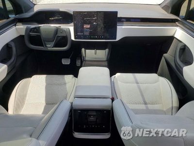 Zdjęcie 8 z 12 samochodu: 2022 TESLA MODEL X VIN:7SAXCBE60NF333714 - miniatura