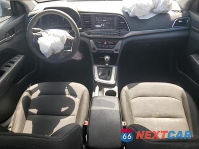 Zdjęcie 8 z 13 samochodu: 2018 HYUNDAI ELANTRA SEL VIN:5NPD84LF9JH281852 - miniatura