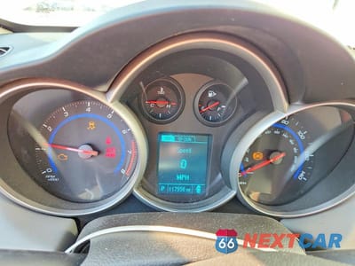 Zdjęcie 9 z 12 samochodu: 2016 CHEVROLET CRUZE LIMITED LS VIN:1G1PC5SG1G7200585 - miniatura