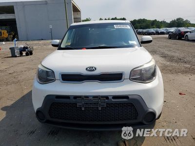 Piąte zdjęcie samochodu w środku: 2015 KIA SOUL + VIN:KNDJP3A50F7178907 - miniatura