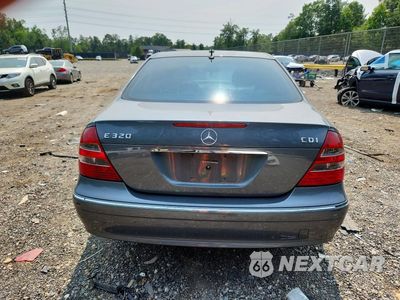 Zdjęcie 6 z 12 samochodu: 2006 MERCEDES-BENZ E 320 CDI VIN:WDBUF26J66A963952 - miniatura