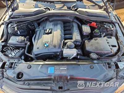 Zdjęcie 11 z 13 samochodu: 2010 BMW 528 XI VIN:WBANV1C53AC445446 - miniatura