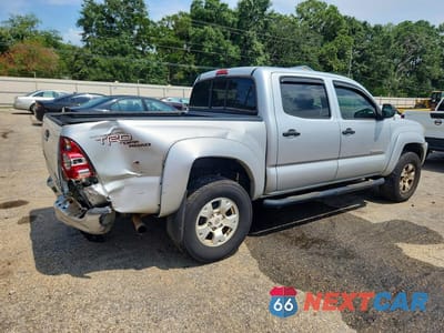 Trzecie zdjęcie samochodu z tyłu: 2007 TOYOTA TACOMA DOUBLE CAB PRERUNNER VIN:3TMJU62N77M042175 - miniatura