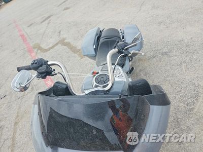 Piąte zdjęcie samochodu w środku: 2026 HARLEY-DAVIDSON FLTRX VIN:1HD1KH716TB619821 - miniatura