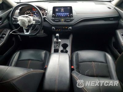 Zdjęcie 8 z 12 samochodu: 2020 NISSAN ALTIMA SR VIN:1N4BL4CV0LC218947 - miniatura
