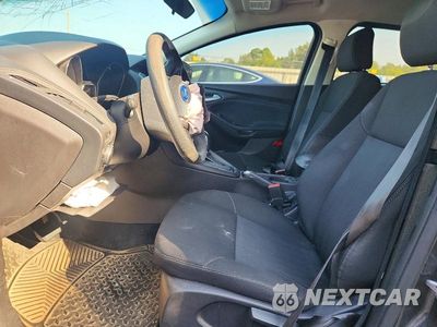 Zdjęcie 7 z 12 samochodu: 2016 FORD FOCUS SE VIN:1FADP3F24GL210879 - miniatura