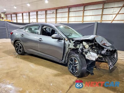 Czwarte zdjęcie samochodu z boku: 2025 NISSAN SENTRA SV VIN:3N1AB8CV7SY378350 - miniatura