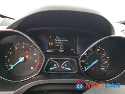 Zdjęcie 9 z 13 samochodu: 2017 FORD ESCAPE SE VIN:1FMCU0GD9HUA99637 - miniatura