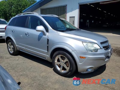Czwarte zdjęcie samochodu z boku: 2013 CHEVROLET CAPTIVA LT VIN:3GNAL3EKXDS577602 - miniatura