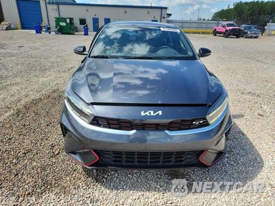 Piąte zdjęcie samochodu w środku: 2022 KIA FORTE GT VIN:3KPF44AC6NE466383 - miniatura