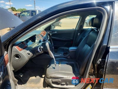Zdjęcie 7 z 12 samochodu: 2003 CHEVROLET IMPALA LTZ VIN:2G1WU58R679340373 - miniatura