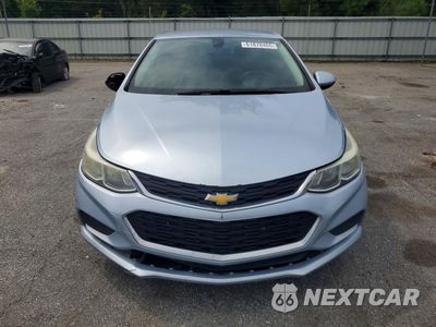Piąte zdjęcie samochodu w środku: 2017 CHEVROLET CRUZE LS VIN:1G1BC5SM2H7200886 - miniatura