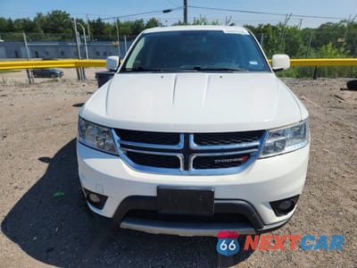 Piąte zdjęcie samochodu w środku: 2017 DODGE JOURNEY SXT VIN:3C4PDCBB5HT539229 - miniatura