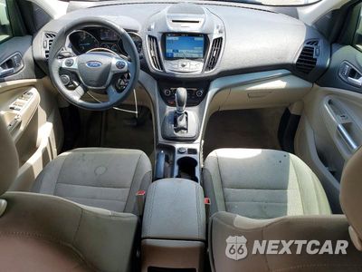 Zdjęcie 8 z 13 samochodu: 2016 FORD ESCAPE SE VIN:1FMCU0GX8GUB82145 - miniatura