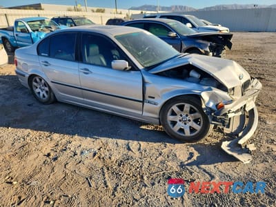 Czwarte zdjęcie samochodu z boku: 1999 BMW 323 I VIN:WBAAM3339XCD55323 - miniatura