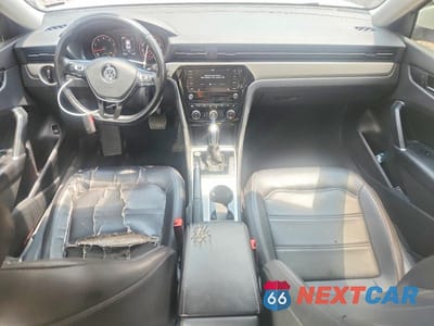 Zdjęcie 8 z 12 samochodu: 2020 VOLKSWAGEN PASSAT SE VIN:1VWWA7A34LC024214 - miniatura