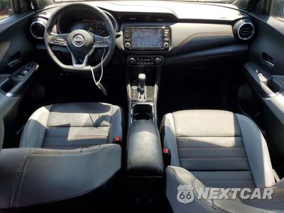 Zdjęcie 8 z 14 samochodu: 2023 NISSAN KICKS SR VIN:3N1CP5DV1PL513060 - miniatura