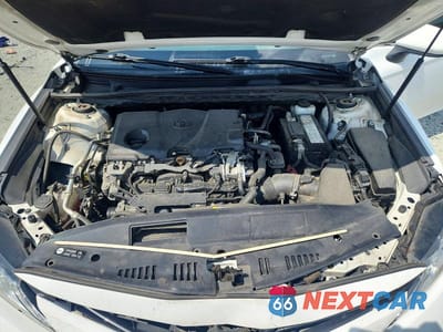 Zdjęcie 11 z 12 samochodu: 2020 TOYOTA CAMRY LE VIN:4T1C11AK4LU944702 - miniatura