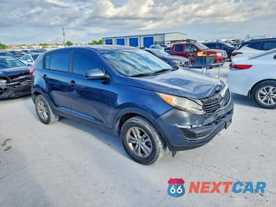 Czwarte zdjęcie samochodu z boku: 2011 KIA SPORTAGE LX VIN:KNDPB3A29B7018663 - miniatura