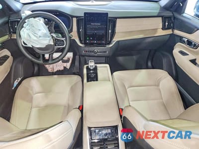 Zdjęcie 8 z 13 samochodu: 2026 VOLVO XC90 PLUS VIN:YV4062PE0T1492519 - miniatura