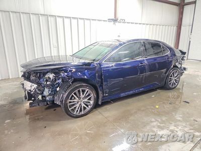 2022 TOYOTA CAMRY XLE 4T1F31AK7NU578759 - główne zdjęcie licytacji z USA - miniatura
