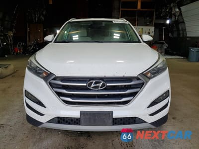 Piąte zdjęcie samochodu w środku: 2017 HYUNDAI TUCSON ECO VIN:KM8J3CA23HU351255 - miniatura