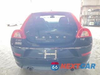 Zdjęcie 6 z 11 samochodu: 2011 VOLVO C30 T5 VIN:YV1672MKXB2246035 - miniatura