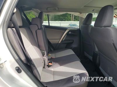 Zdjęcie 11 z 13 samochodu: 2015 TOYOTA RAV4 XLE VIN:2T3WFREV1FW229910 - miniatura
