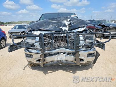 Piąte zdjęcie samochodu w środku: 2019 RAM 1500 LARAMIE VIN:1C6SRFJT0KN521842 - miniatura