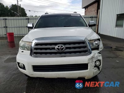 Piąte zdjęcie samochodu w środku: 2014 TOYOTA SEQUOIA LIMITED VIN:5TDKY5G12ES055373 - miniatura