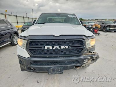 Piąte zdjęcie samochodu w środku: 2022 RAM 1500 TRADESMAN VIN:1C6SRFCT0NN160856 - miniatura