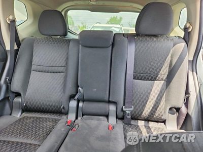 Zdjęcie 10 z 14 samochodu: 2019 NISSAN ROGUE SV VIN:KNMAT2MT6KP518989 - miniatura
