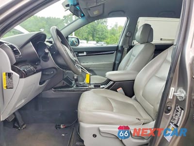 Zdjęcie 7 z 13 samochodu: 2015 KIA SORENTO LX VIN:5XYKTCA60FG636117 - miniatura
