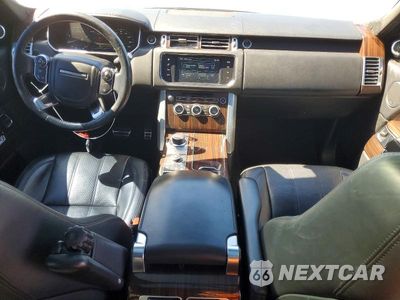 Zdjęcie 8 z 13 samochodu: 2016 LAND ROVER RANGE ROVER SUPERCHARGED VIN:SALGS2EF0GA301396 - miniatura