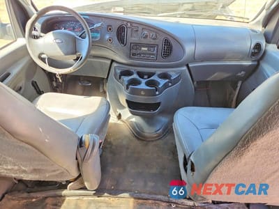 Zdjęcie 8 z 13 samochodu: 2006 FORD ECONOLINE E350 SUPER DUTY WAGON VIN:1FMNE31L46HB42276 - miniatura