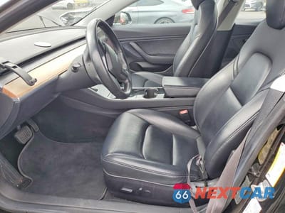 Zdjęcie 7 z 12 samochodu: 2018 TESLA MODEL 3 VIN:5YJ3E1EA8JF044109 - miniatura